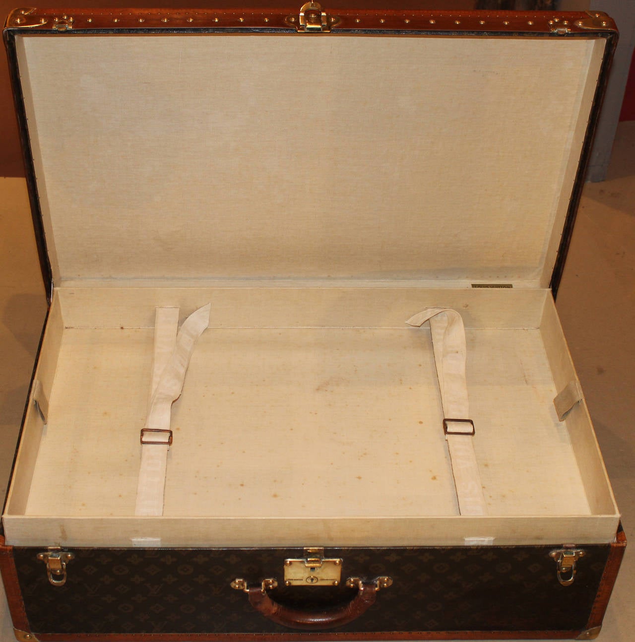 Louis Vuitton Hardside Luggage Suitcase with Interior Tray and Key, circa 1950s In Good Condition In Milford, NH
