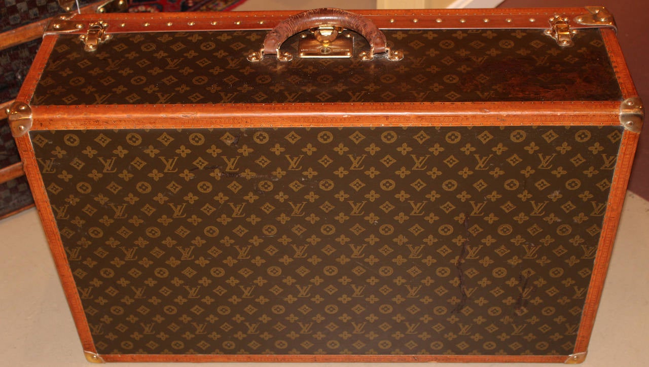 Louis Vuitton Hardside Luggage Suitcase with Interior Tray and Key, circa 1950s 2