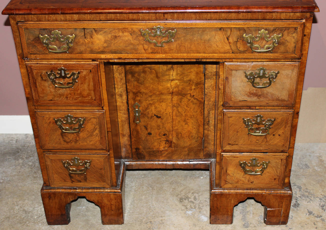 English George I Period Walnut Kneehole Desk with Pull-Out Secretaire Drawer, circa 1720