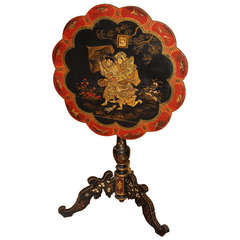 19th Century Chinese Lacquered Tilt-Top Table with Scalloped Top