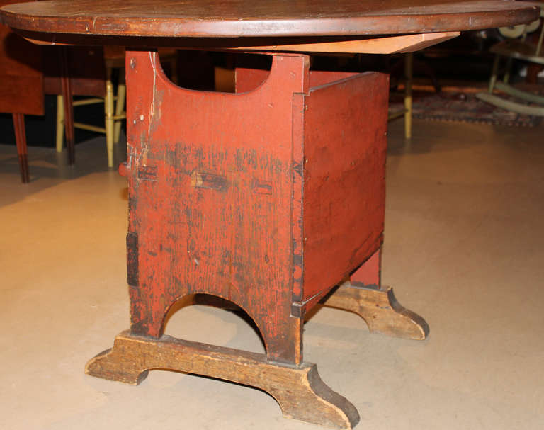 19th Century Red Painted Shoe Foot Chair or Hutch Table circa 1820