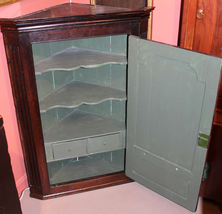 19th c English Oak Hanging Corner Cabinet 1