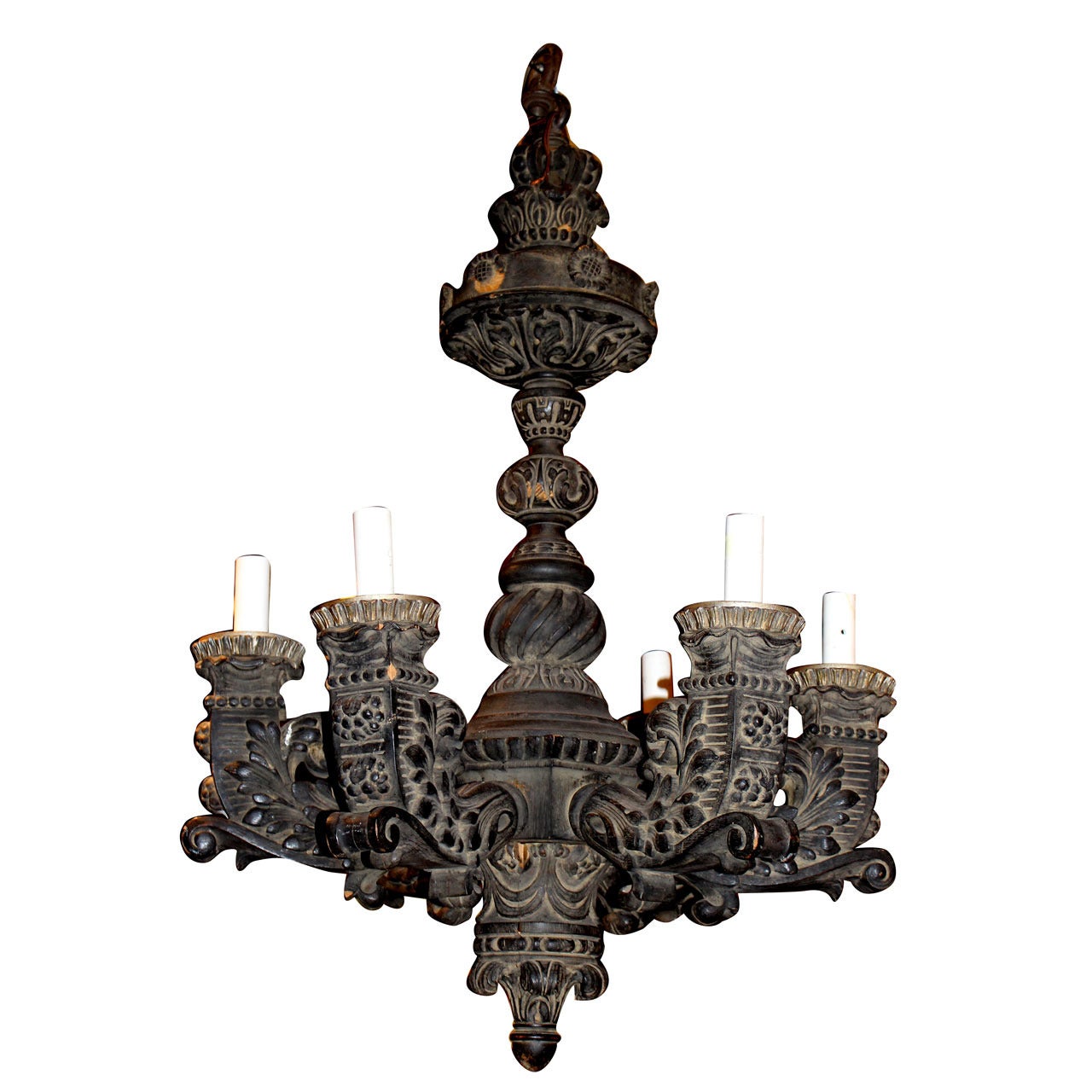 Lustre en bois sculpté de style Revive