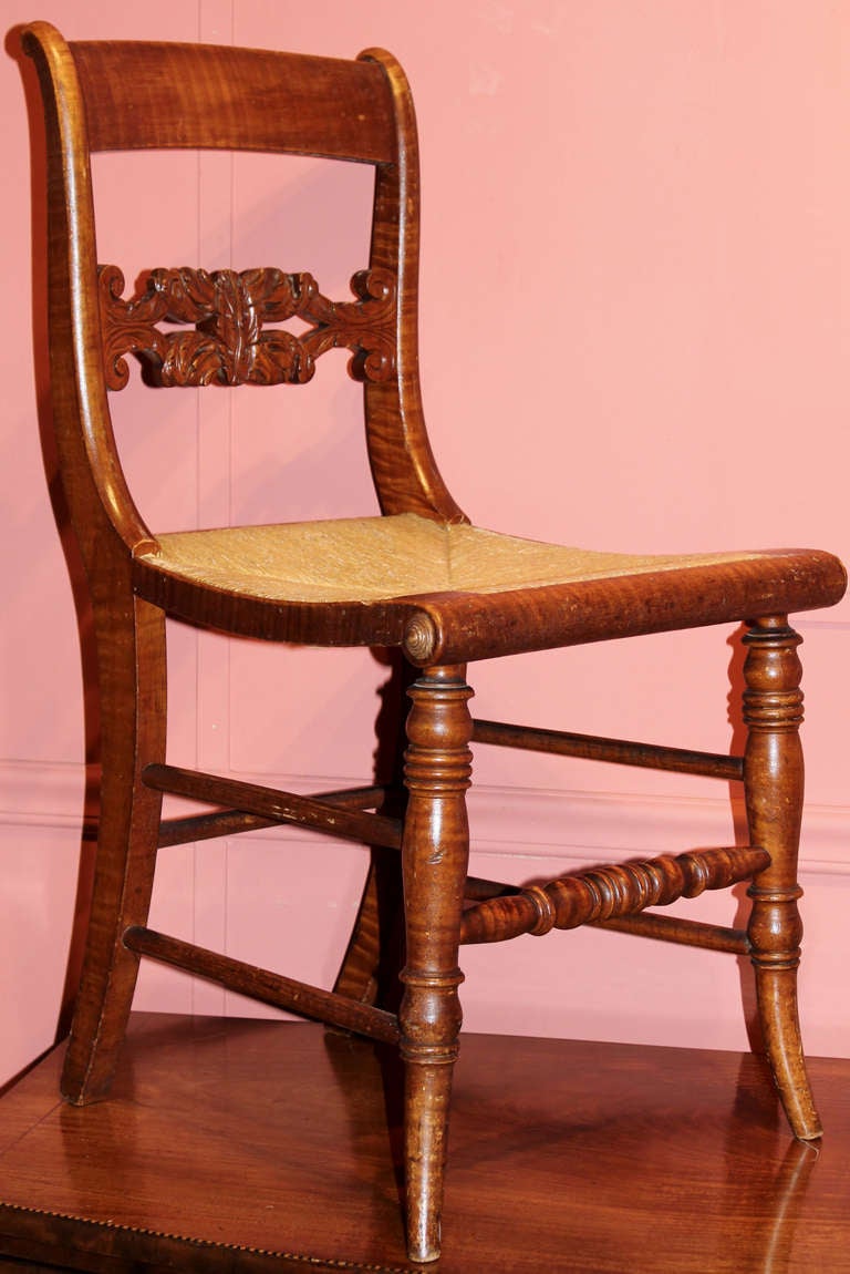 Set of Eight New England Tiger Maple Chairs, early 19th century 5