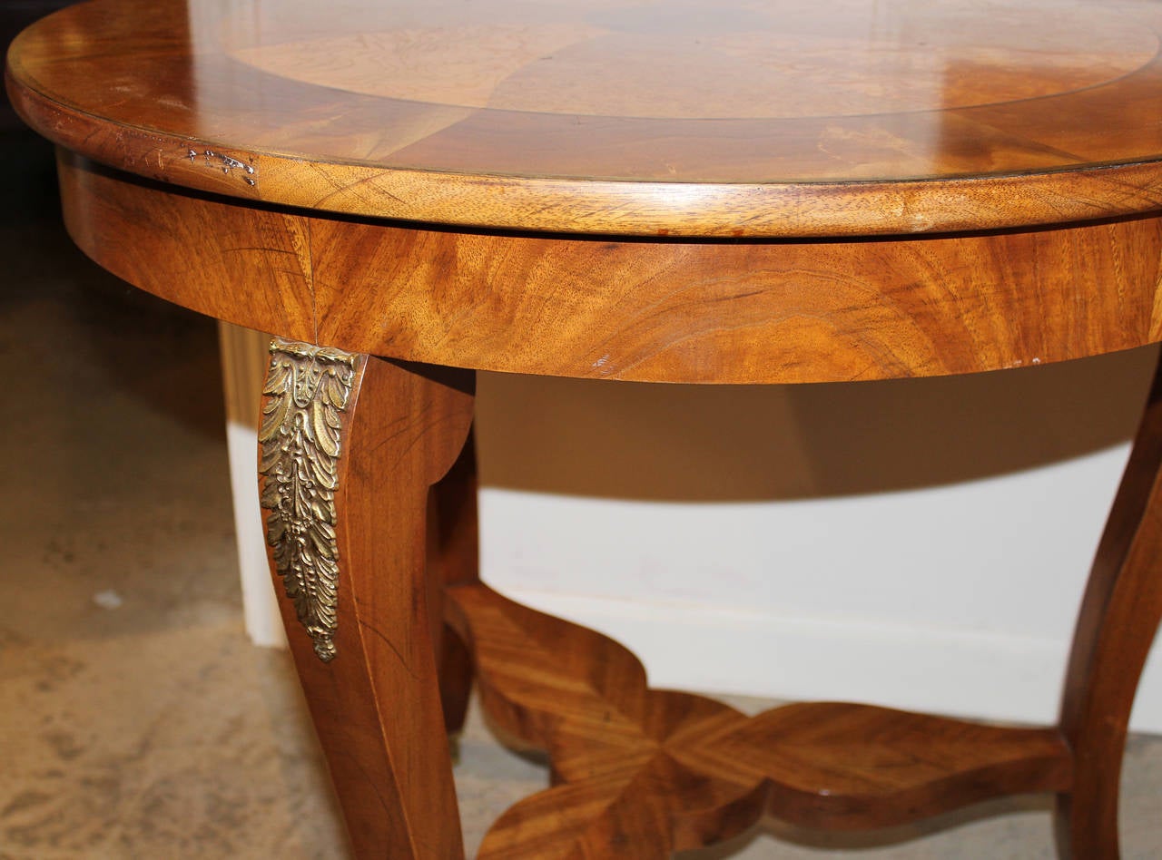 Baker Furniture Fruitwood and Mahogany Center Table with Pinwheel Inlay 1