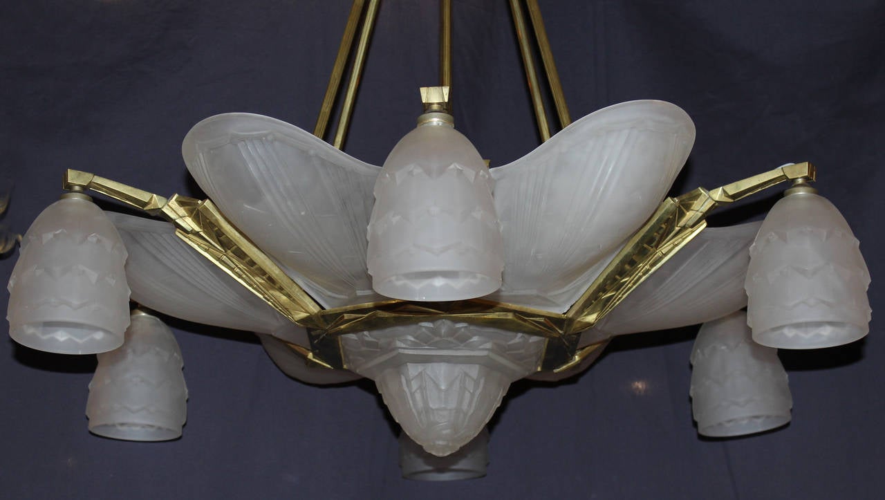 Frosted French Art Deco Six-Shade Chandelier by Verrerie des Hanots