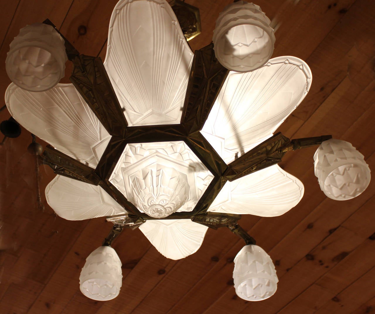 French Art Deco Six-Shade Chandelier by Verrerie des Hanots 2