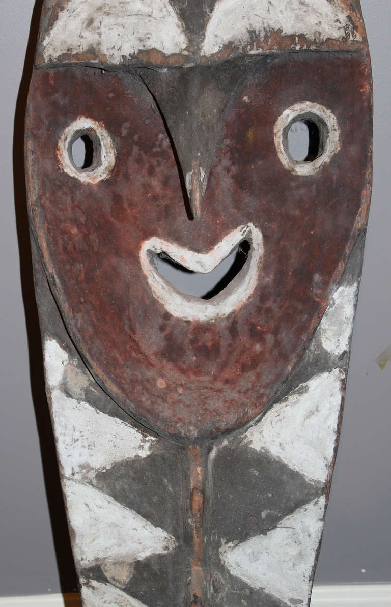 Carved Nukuma Washkuk Mindja from New Guinea African Shield or Mask