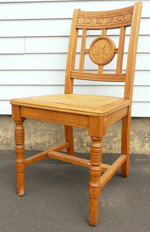 American Set of 6 Victorian Eastlake Oak Side Chairs