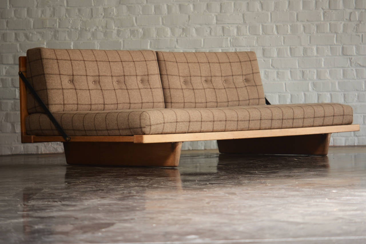 Børge Mogensen Sofa or Day Bed in Oak model 191 made by Fredericia Stolefabrik In Good Condition For Sale In Brussels, BE