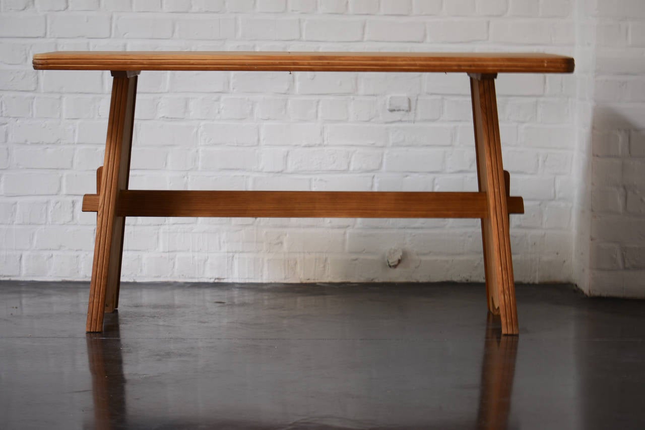 Scandinavian Modern Goran Malmvall Pine Table, Sweden, 1940s For Sale