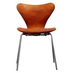 Arne Jacobsen Pair 3107 Cognac Leather Butterfly Chairs