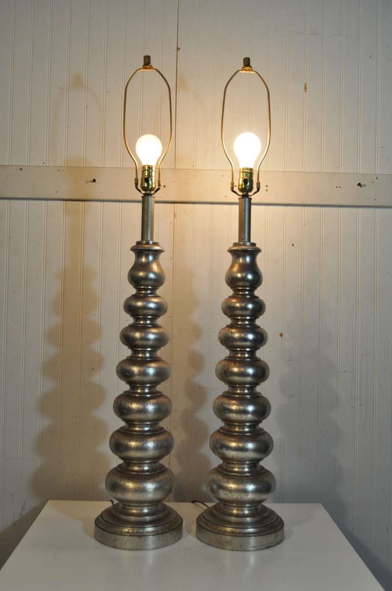 Pair Vintage Carved Wood Hollywood Regency Distress Silver Tone Column Table Lamps 4