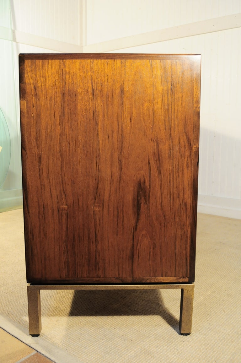 Figured Walnut Dresser on Brushed Metal Base by Founders attr. Milo Baughman In Excellent Condition In Philadelphia, PA