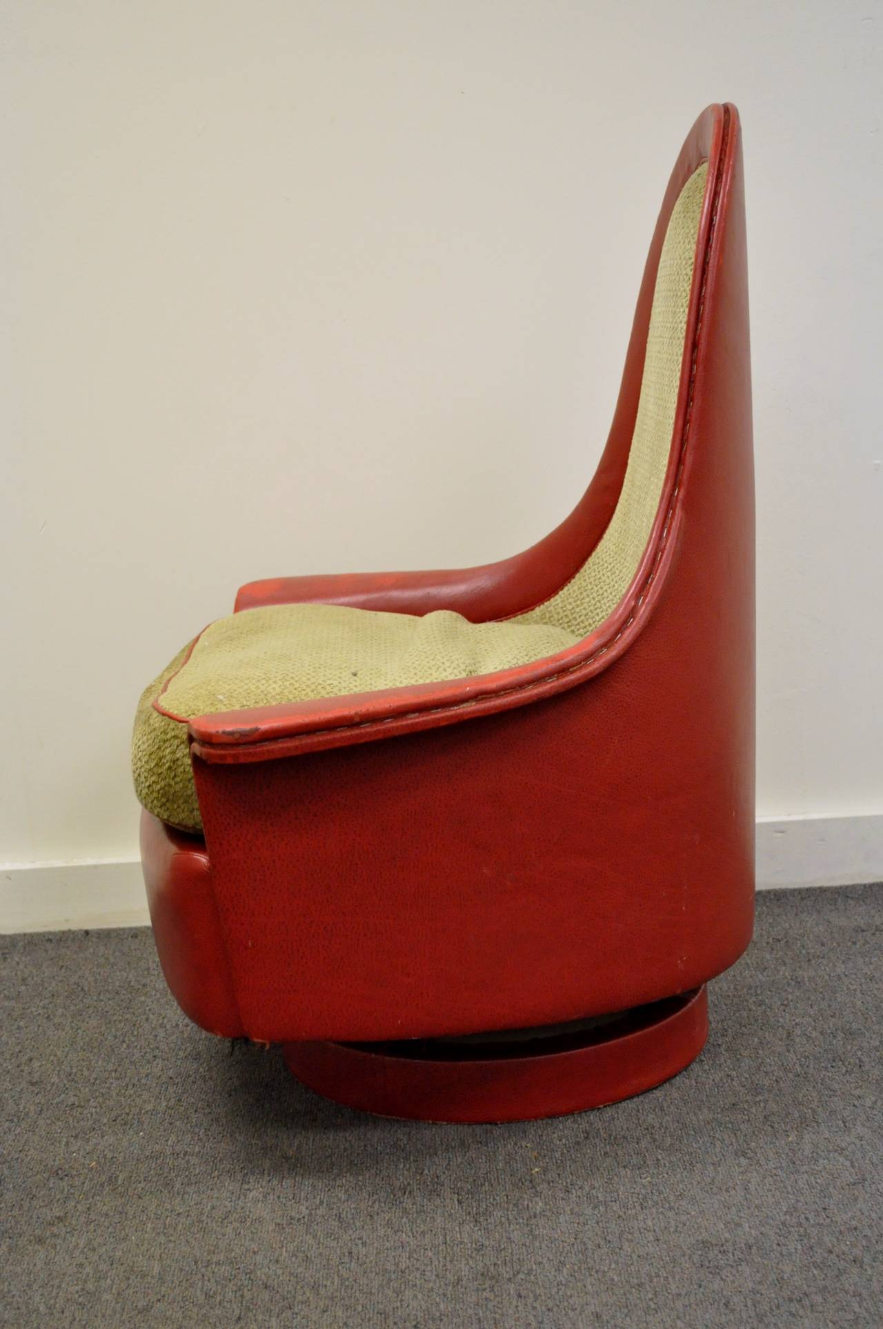 20th Century Petite Sculptural Milo Baughman Tear Drop Swivel and Tilt Slipper or Club Chair