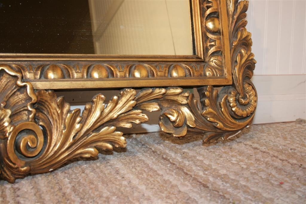 A.I.C. C&W Miroir en bois doré baroque sculpté à la main avec fruits peints en vente 3