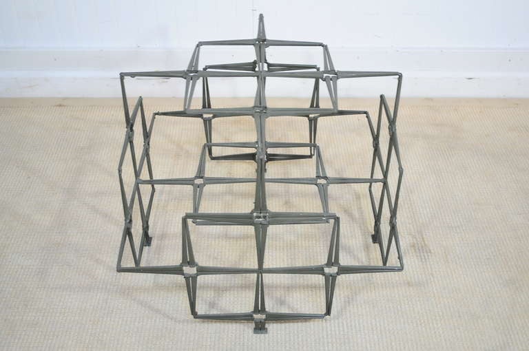 Tri-Mark Studio Brutalist Coffee Table Steel Masonry Nails, Paul Evans Style In Good Condition For Sale In Philadelphia, PA