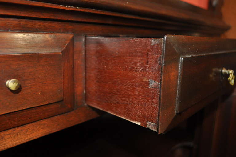 Pair of Custom Shell Carved Solid Mahogany Chippendale Style Corner Cabinets 2