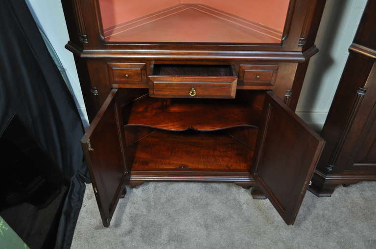 Pair of Custom Shell Carved Solid Mahogany Chippendale Style Corner Cabinets 1