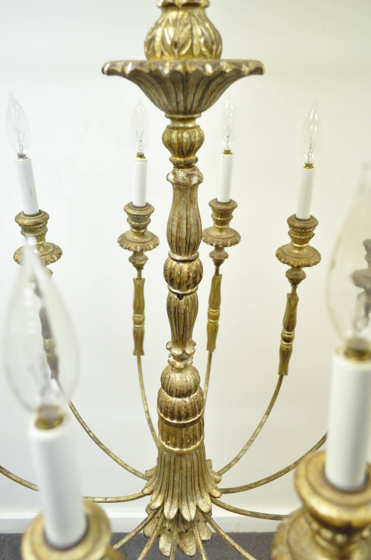 20th Century Stunning Italian, Carved Giltwood Twelve-Arm, Neoclassical Style Chandelier