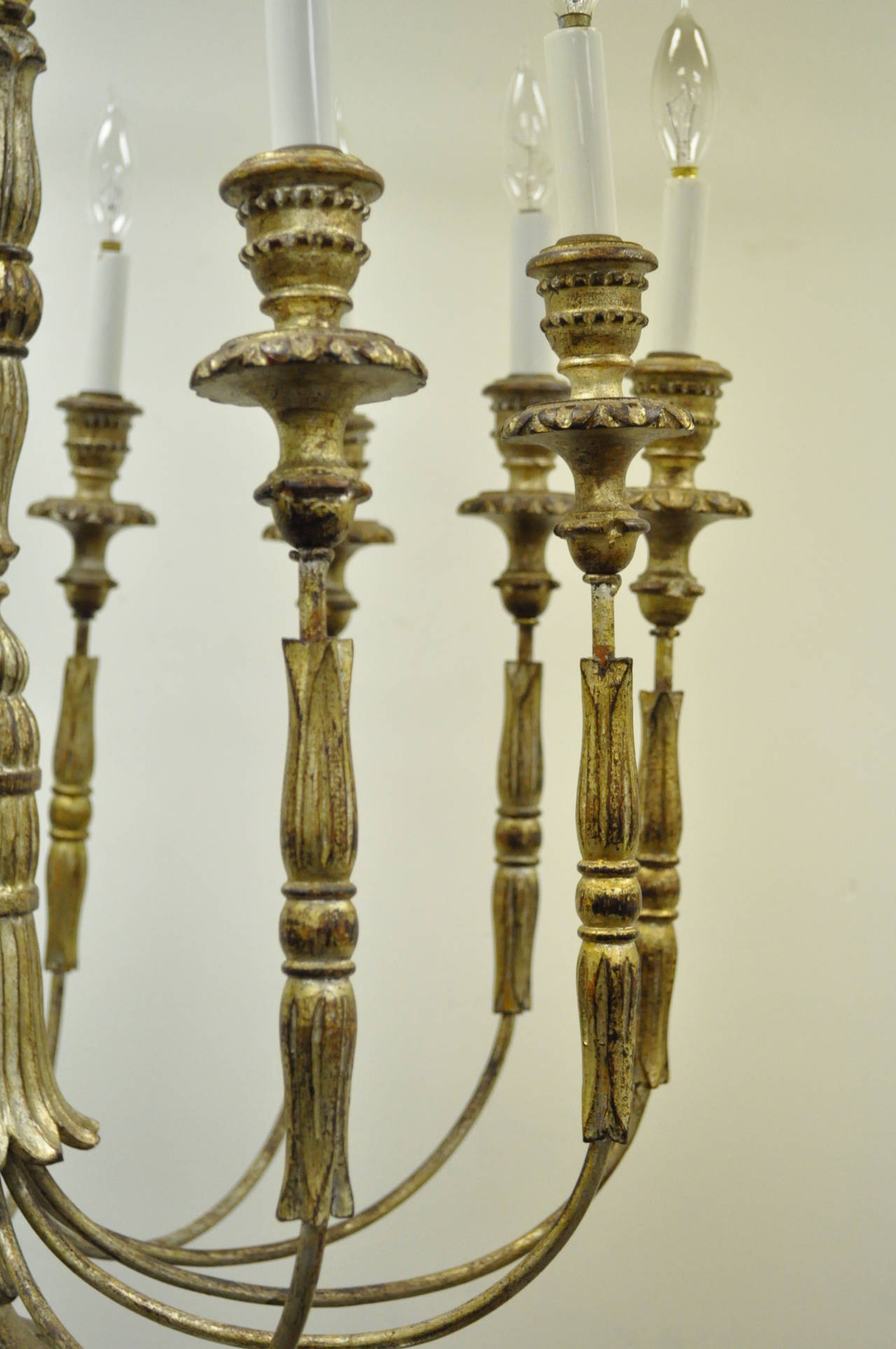 Stunning Italian, Carved Giltwood Twelve-Arm, Neoclassical Style Chandelier In Good Condition In Philadelphia, PA