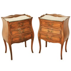 1950s Pair of Custom Made French Style Walnut Bombè Nightstands