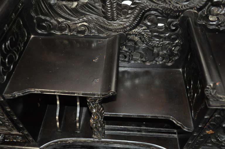 Exquisitely Carved Dragon Ebonized Oriental Chinese Writing Desk and Side Chair In Good Condition In Philadelphia, PA