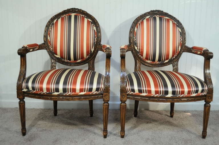 Pair of French Louis XVI Style Carved Wood Round Back Living Room Armchairs 4