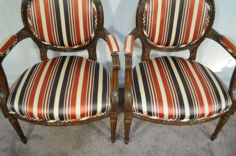 Mid-20th Century Pair of French Louis XVI Style Carved Wood Round Back Living Room Armchairs