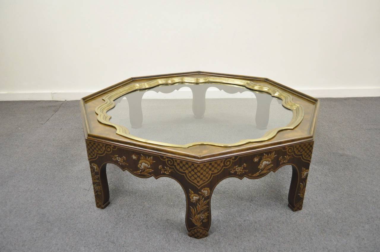 Octagonal Baker Furniture Co. Chinoiserie Painted Brass Tray Coffee Table 3