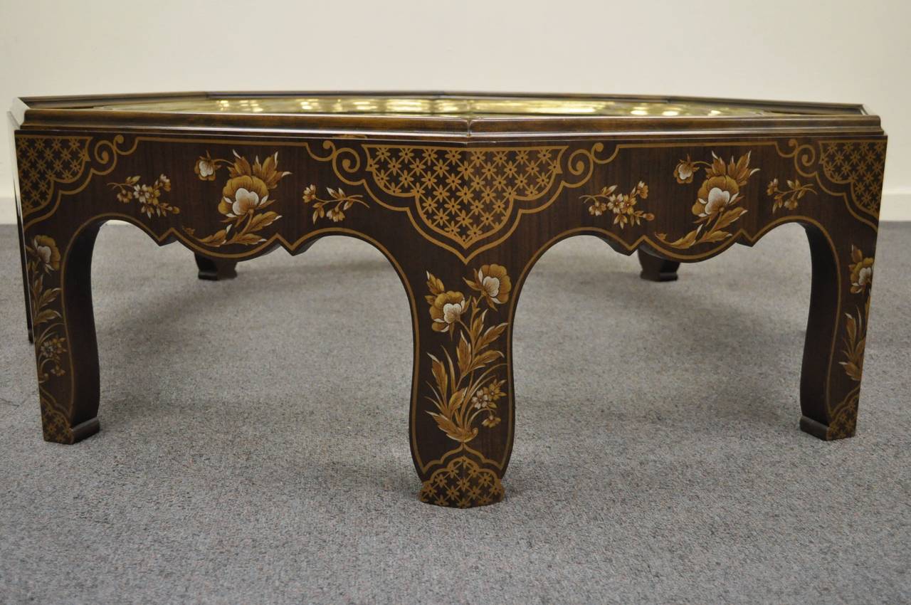 Octagonal Baker Furniture Co. Chinoiserie Painted Brass Tray Coffee Table 4