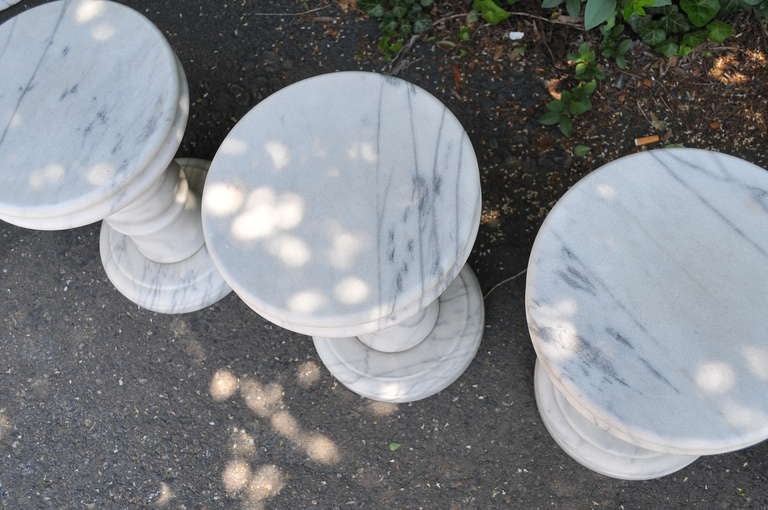 20th Century Carved Marble Neoclassical Style Outdoor Garden Set - Table and 5 Stools