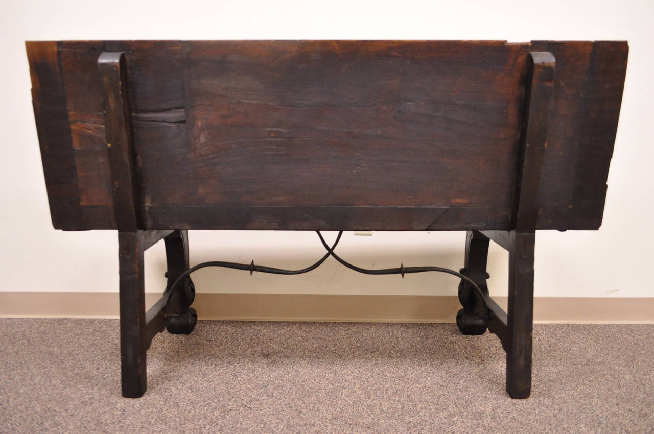 17th Century English Renaissance Carved Oak and Wrought Iron Bench Banquette For Sale 2