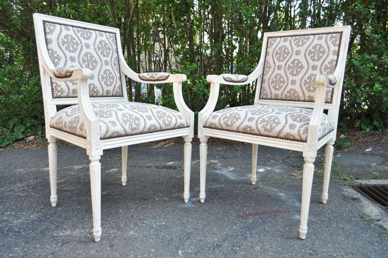 American Set of Eight 20th Century French Louis XVI Style Cream Distress-Painted Dining Chairs