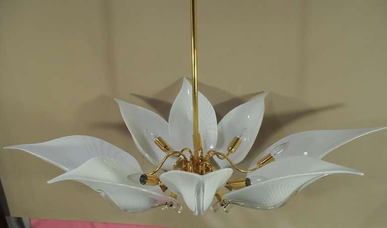 Murano Handblown Glass Lotus Leaf & Brass Hollywood Regency Chandelier 3