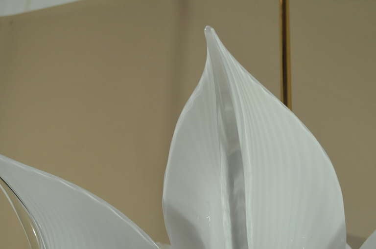 Murano Handblown Glass Lotus Leaf & Brass Hollywood Regency Chandelier 5