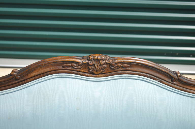 Mid-20th Century Vintage French Louis XV Style Carved Walnut Oversized Bergere or Settee