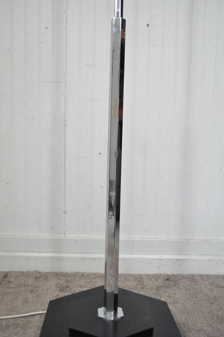 Mid-Century Modern Modernist Chrome and Ebonized Wood Vintage Pole Floor Lamp For Sale 1