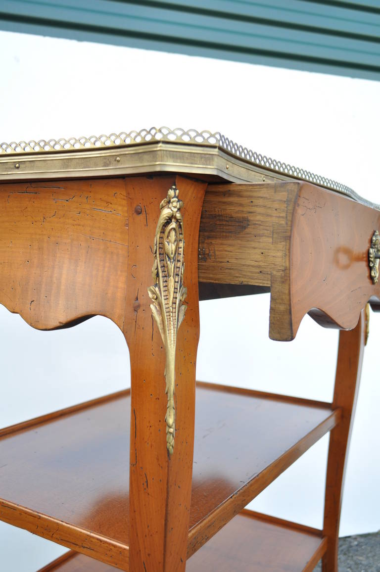 20th Century Quality French Louis XV Style One Drawer Lamp End Table with Bronze Ormolu For Sale