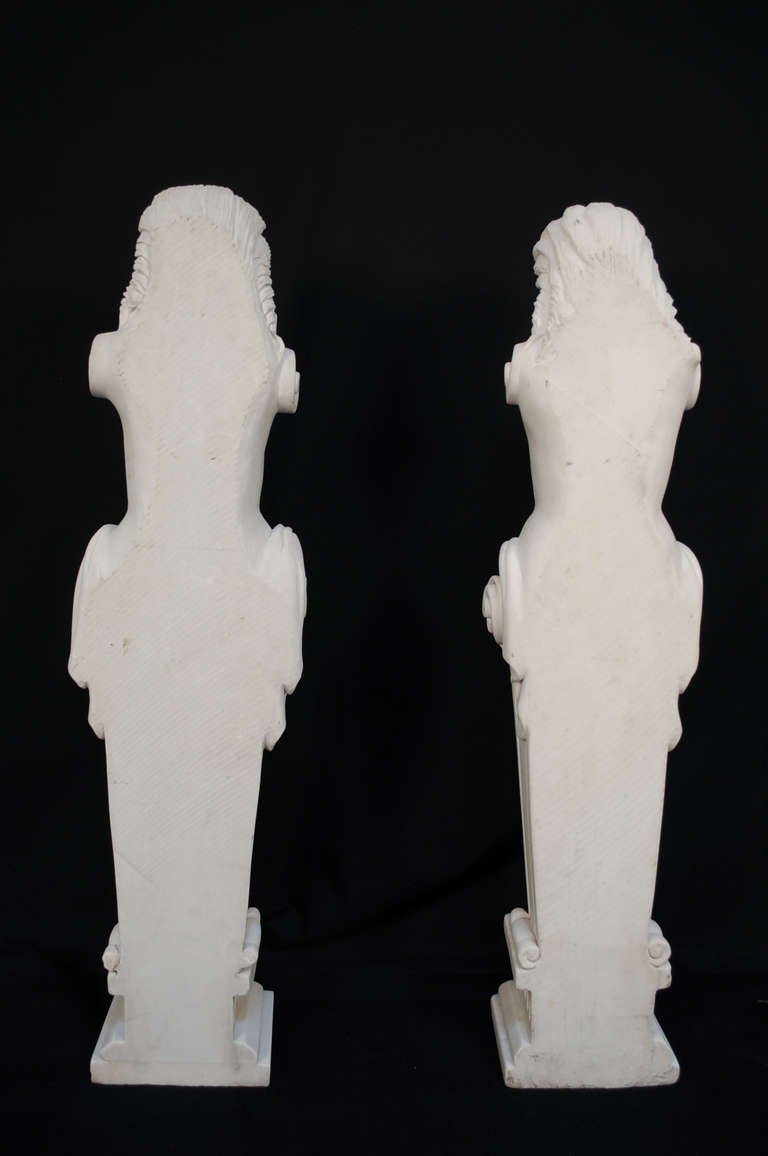 Hand-Carved Carrara Marble Classical Greek Woman Maiden Statues a Pair For Sale 5