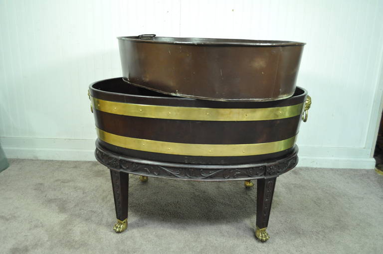19th Century George III Style Mahogany Wine Cooler or Cellarette on Stand For Sale 4