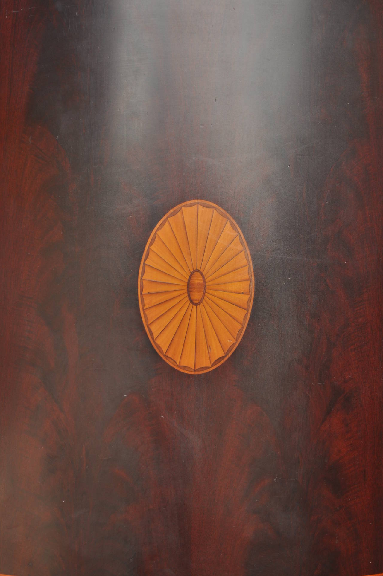 Substantial George III Style Mahogany Satinwood Inlaid Serpentine Sideboard For Sale 1