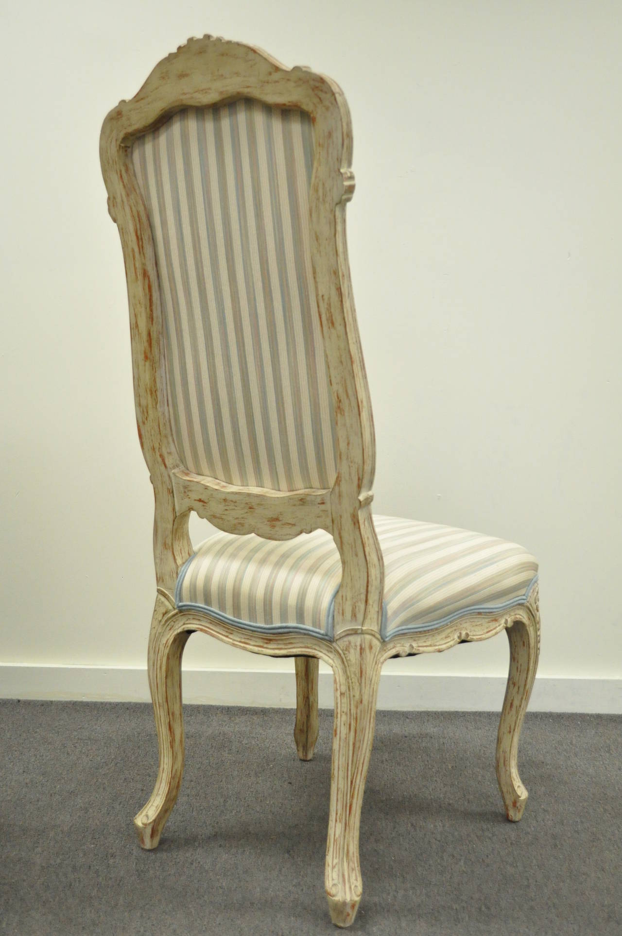 4 Carved Swedish Rococo or French Louis XV Style Painted Dining Chairs For Sale 1