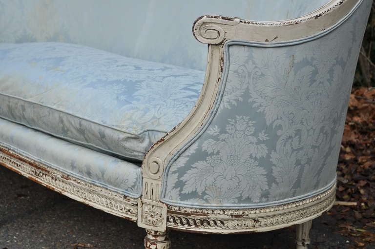 Fantastic French Louis XVI Style Distress Painted Ovoid Carved Sofa - Canape In Distressed Condition In Philadelphia, PA