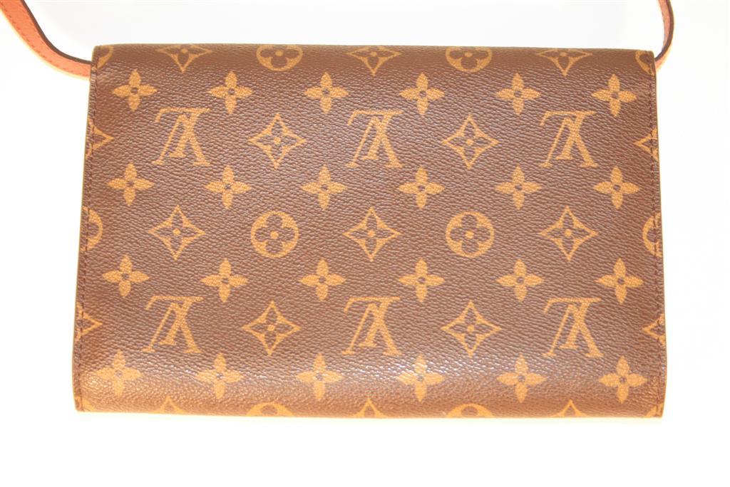 Vintage Louis Vuitton envelope purse w/strap - clothing