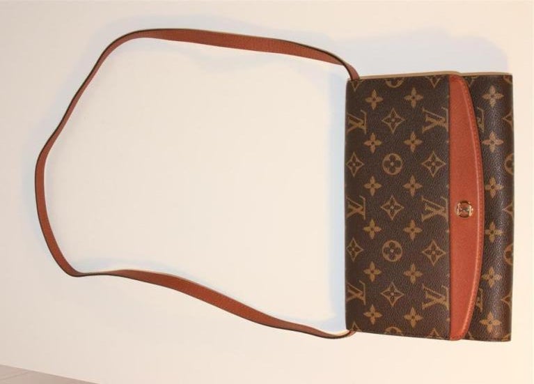Vintage Louis Vuitton Monogram Clutch Bag w/ Removable Strap