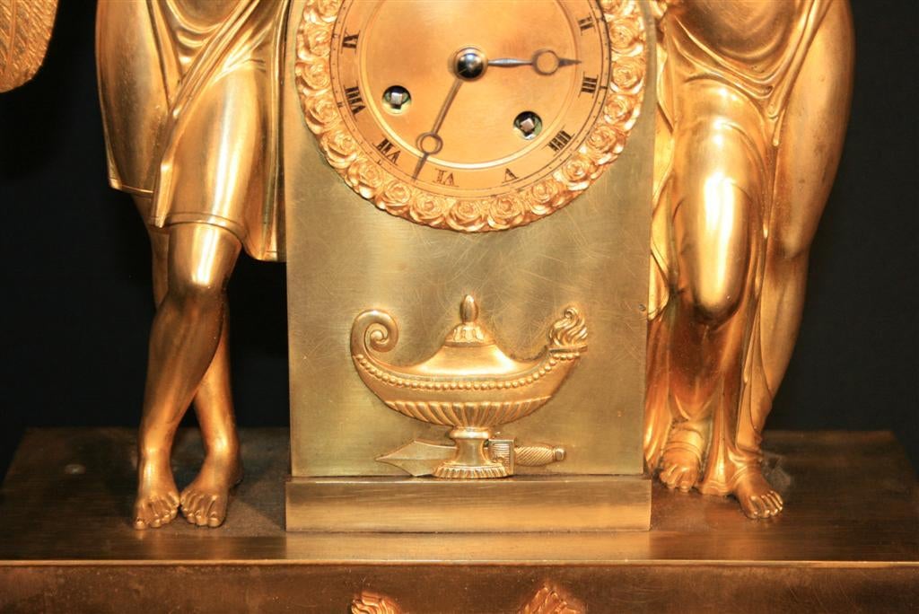 19th Century French Empire Gilt Dore Bronze Figural Amour & Psyche Mantel Clock In Good Condition In Philadelphia, PA