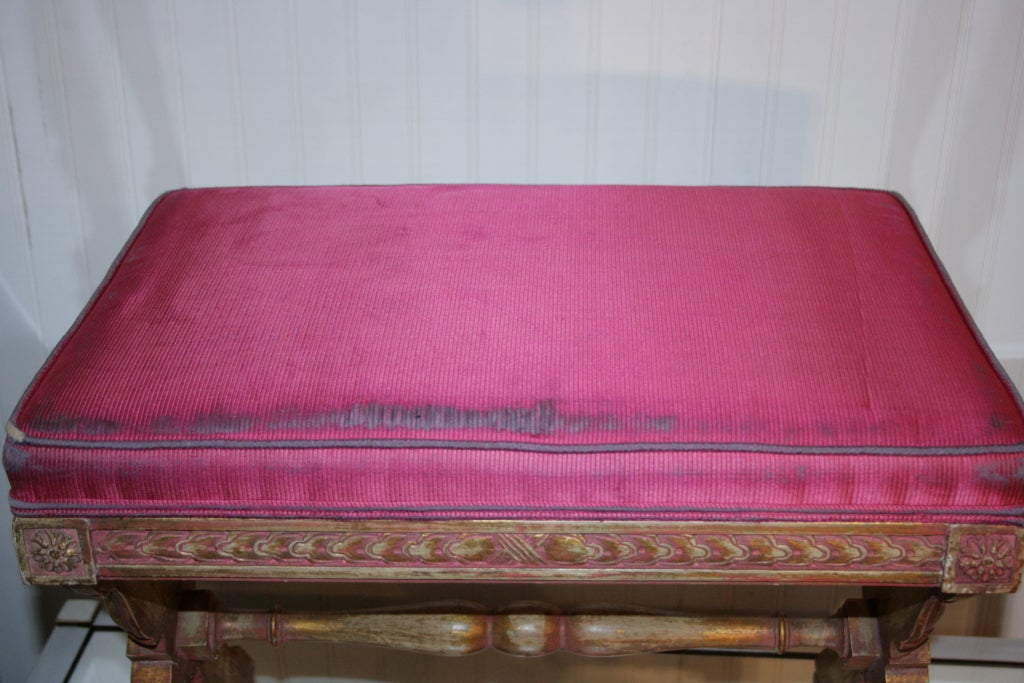 Mid-20th Century Italian Neoclassical Carved Wood Hoof Foot X-Form Bench Pink Distress Painted