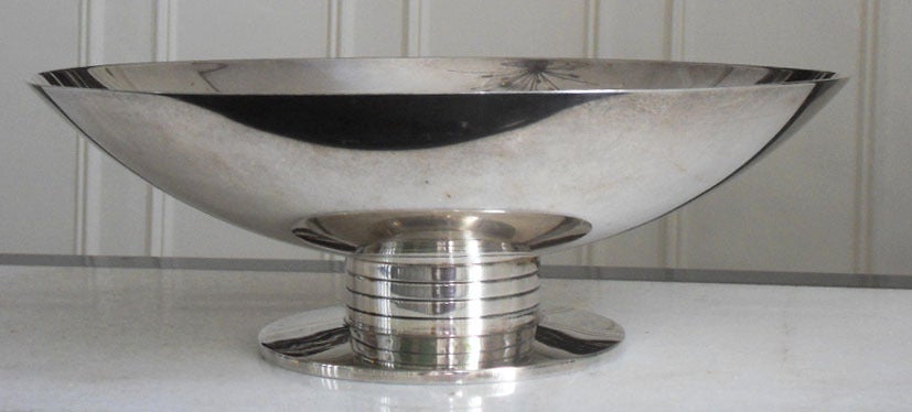 Art Deco TIFFANY  Solid Silver Stelring  Centerpiece Bowl, C 1951 For Sale