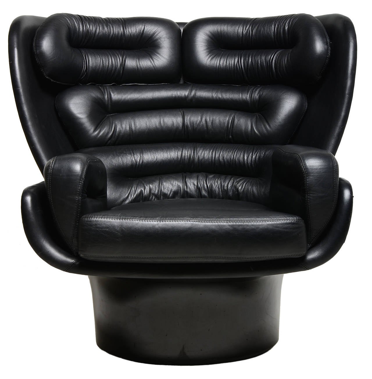 A great example of Joe Colombo's iconic ELDA Loungechair for Comfort, ca. 1963.

Original black leather over a fibreglass shell.   

A feature chair of important and great style.